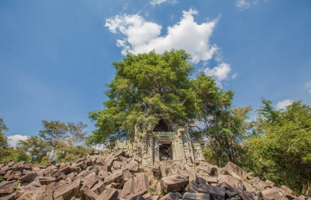 KULEN MOUNTAIN AND BENG MEALEA TOUR
